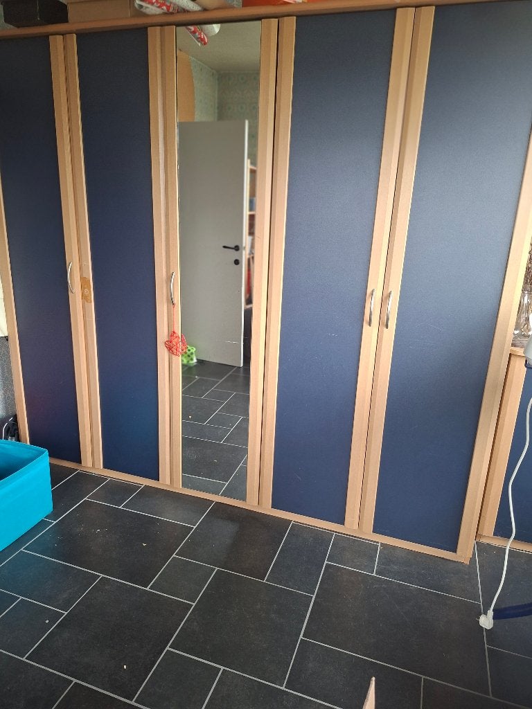 Kleerkasten gratis, Ophalen, Met plank(en)