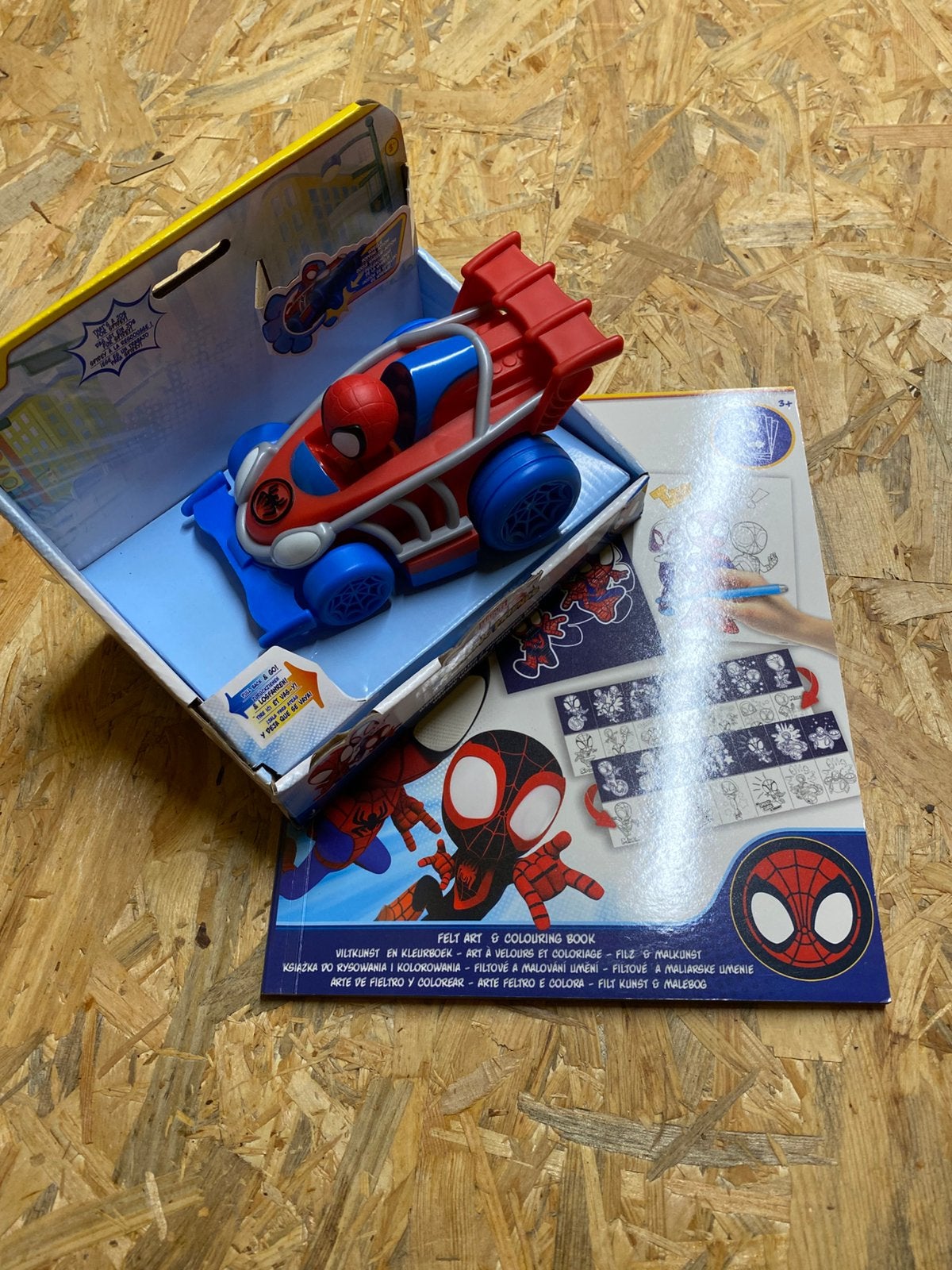 Spidey pakket, Ophalen of Verzenden, Zo goed als nieuw