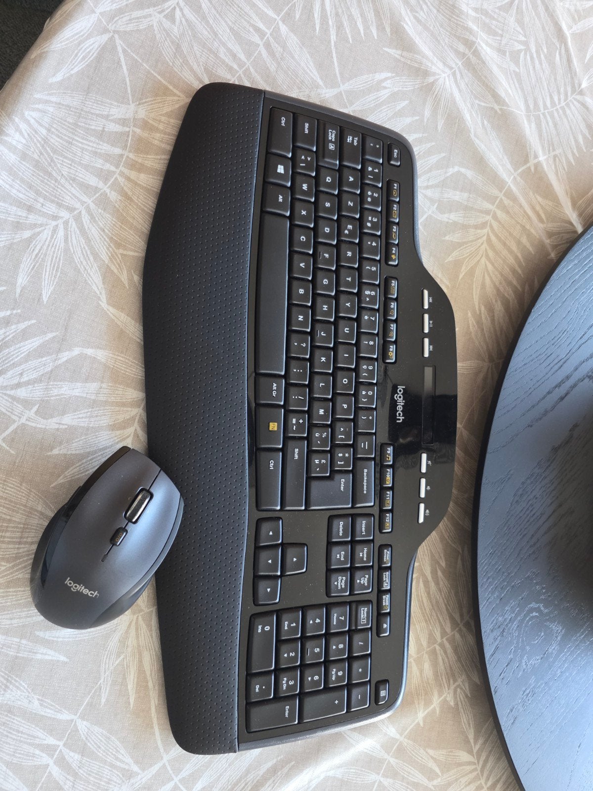 Logitech MK710 draadloze toetsebord en muis, Computers en Software, Toetsenborden, Ophalen, Logitech, Azerty, Draadloos