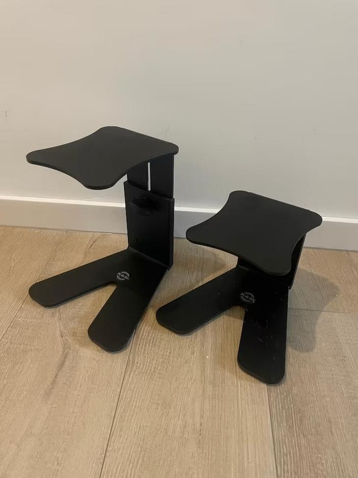 K&M Monitor Stand 26772 (2 stuks), Musique & Instruments, Pieds, Enlèvement ou Envoi, Comme neuf, Pied pour instrument, Autres instruments