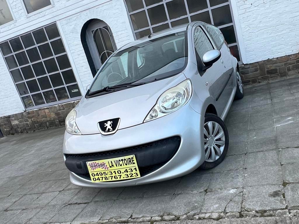Peugeot 107 , 5 Portes 1.4 HDi 2007 année 40kw 0032478767323, Autos, Argent ou Gris, Achat, Entreprise, Boîte manuelle