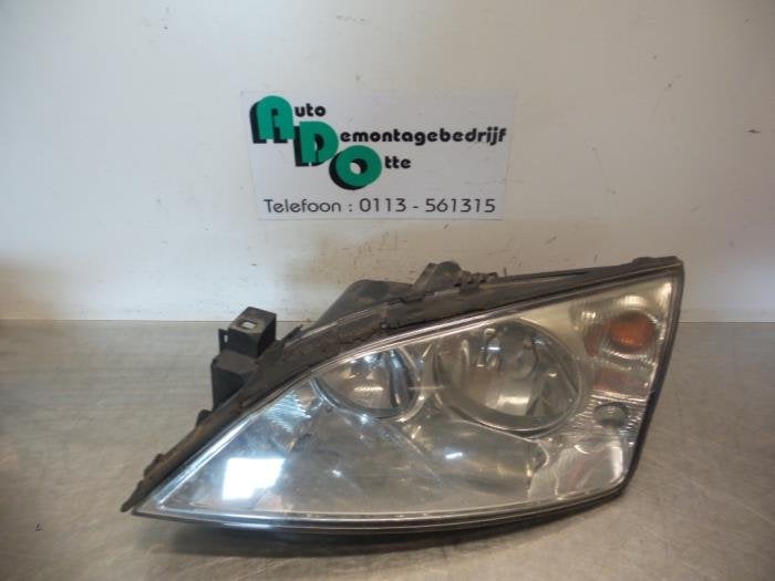 Phare gauche d'un Ford Mondeo (Mondeo 00-), -, 3 mois de garantie, -, -