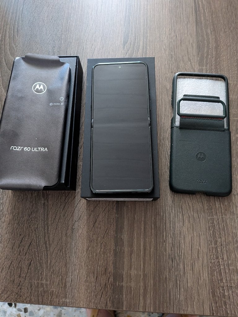 razr 60 ultra, Enlèvement, Comme neuf