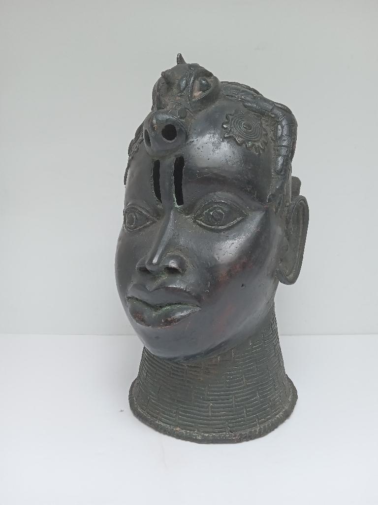 Grande tête en bronze Edo, Antiquités & Art, Envoi