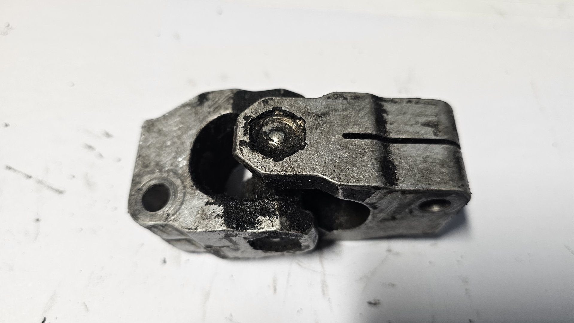 Stuuras stuurkolom onderste BMW 5 / 7 / 8 serie E34 E32 E31, Gebruikt, -, Ophalen of Verzenden, -