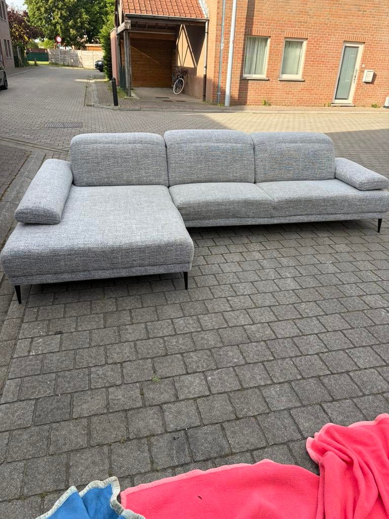 Hoeksalon ( moet dringend weg), Huis en Inrichting, Ophalen, Zo goed als nieuw