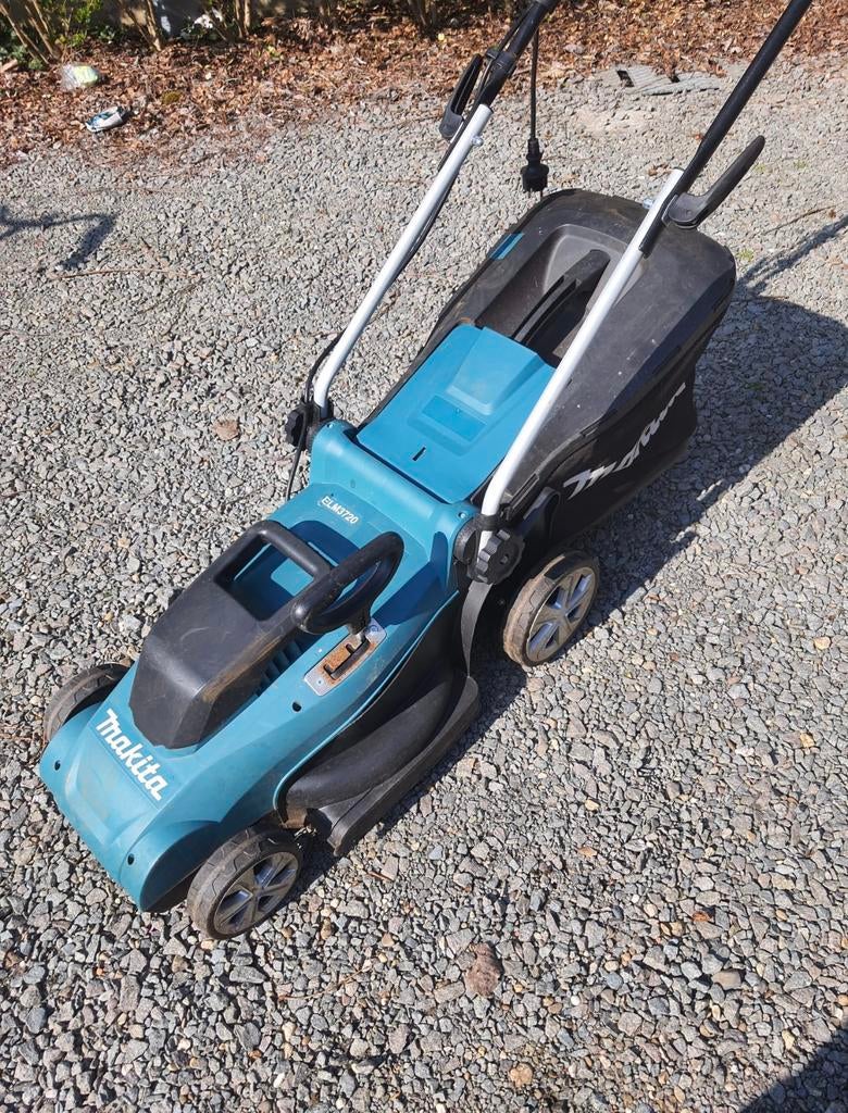 Makita ELM3720 elektrische grasmaaier, Tuin en Terras, Ophalen, Zo goed als nieuw, Elektrische grasmaaier, Opvangbak