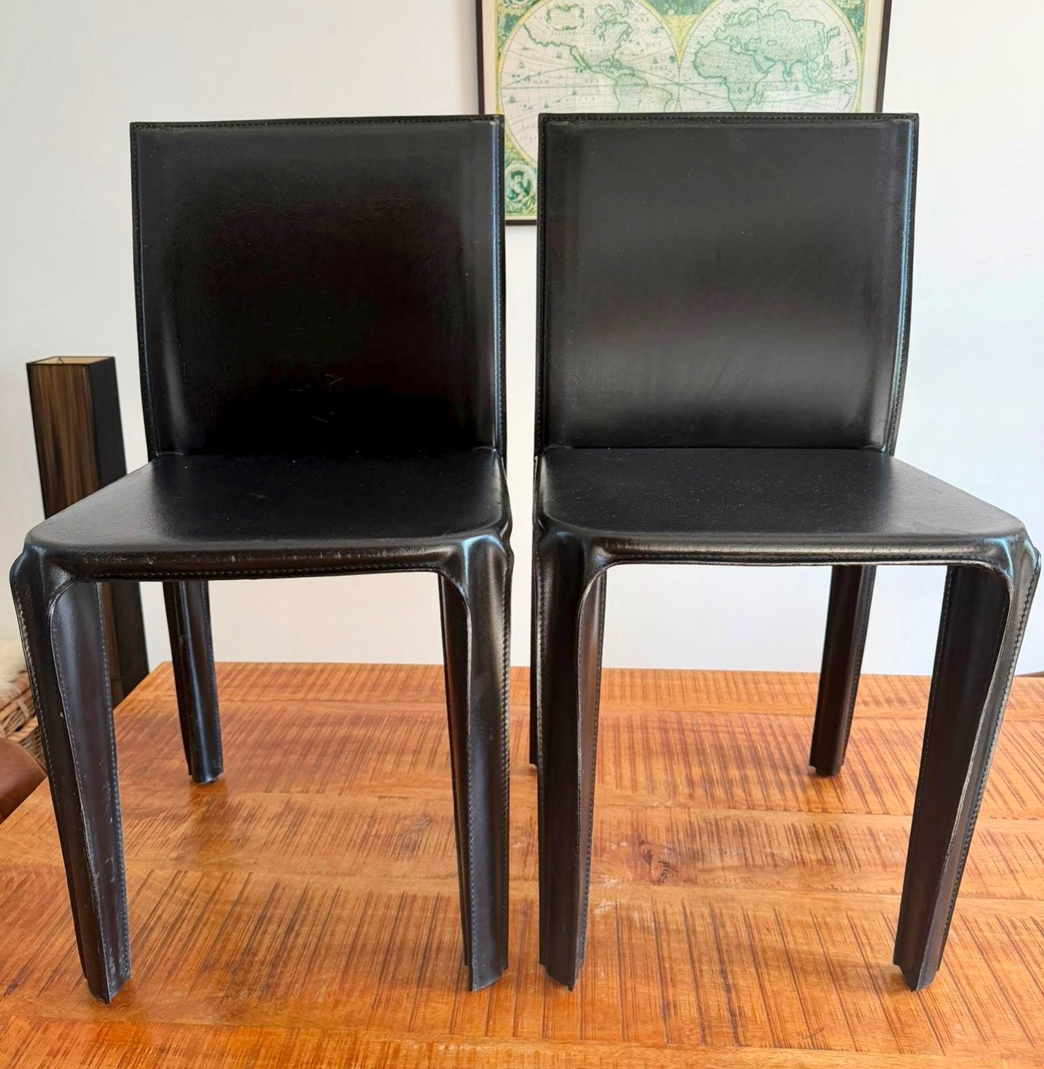 Arper design stoelen, Huis en Inrichting, Stoelen, Ophalen, Gebruikt, Twee, Zwart