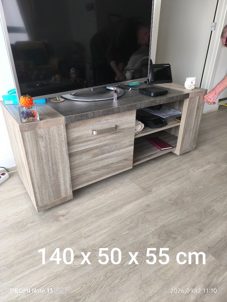 tv meubel, Ophalen, 100 tot 150 cm, Zo goed als nieuw, Minder dan 100 cm
