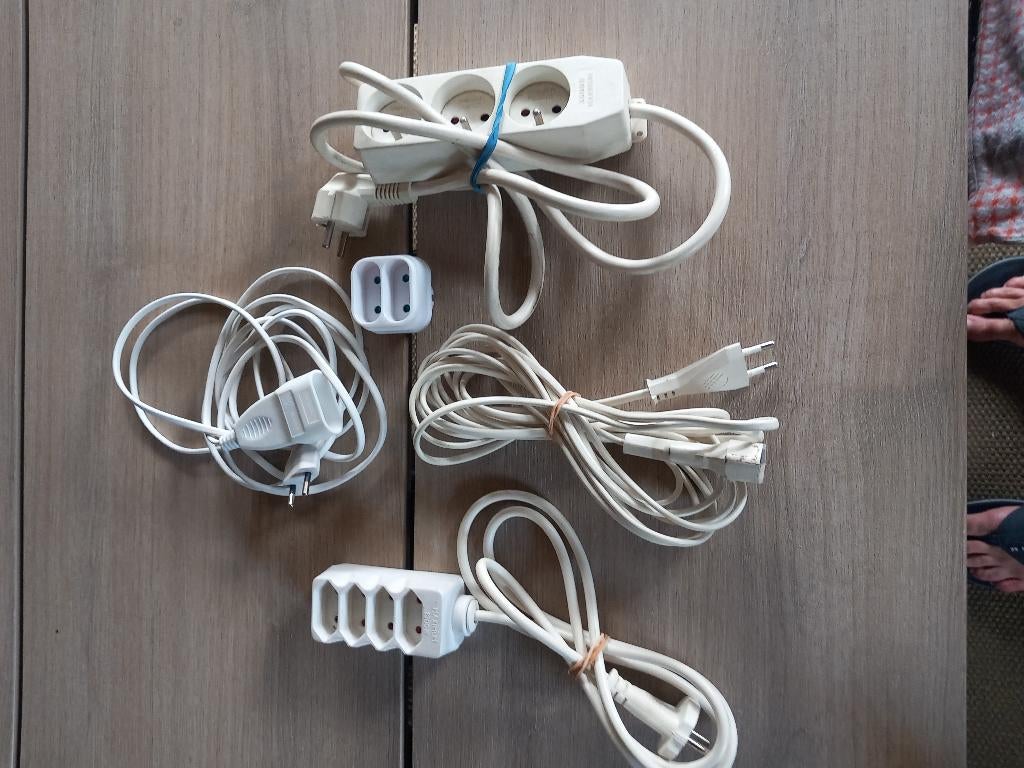 Verlengdraad 4 stuks, Doe-het-zelf en Bouw, Ophalen, Zo goed als nieuw, Kabel of Snoer