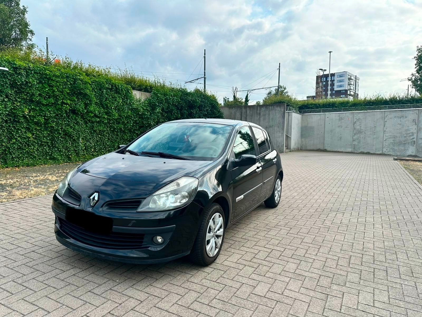 RENAULT CLIO 1.2, Auto's, Renault, Particulier, Achteruitrijcamera, Apple Carplay, Parkeercamera, Trekhaak, Benzine