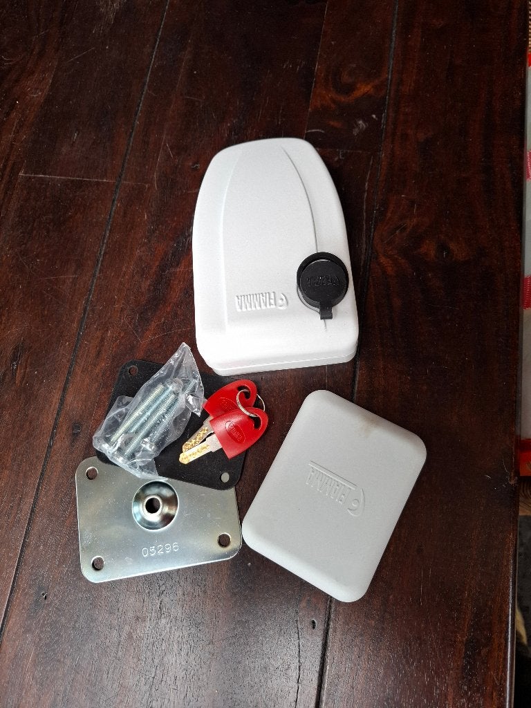 Slot voor camper/caravan, Ophalen, Nieuw
