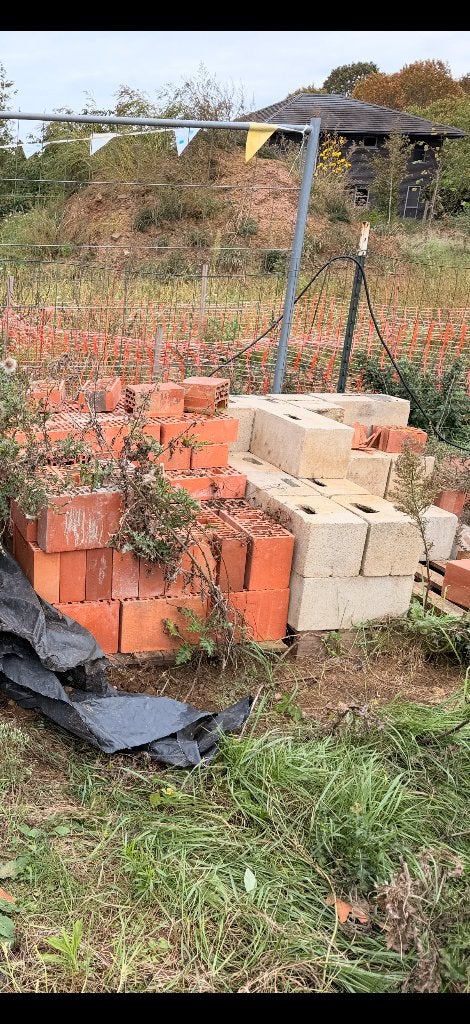 Snelbouw stenen en betonblokken, Doe-het-zelf en Bouw, Ophalen, Zo goed als nieuw, Beton