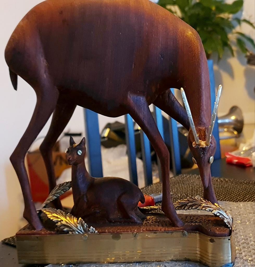 Heel mooie uniek kunst beeld in het hout en kopper., Ophalen of Verzenden, Handgemaakt, 20 - 50 cm, Scène