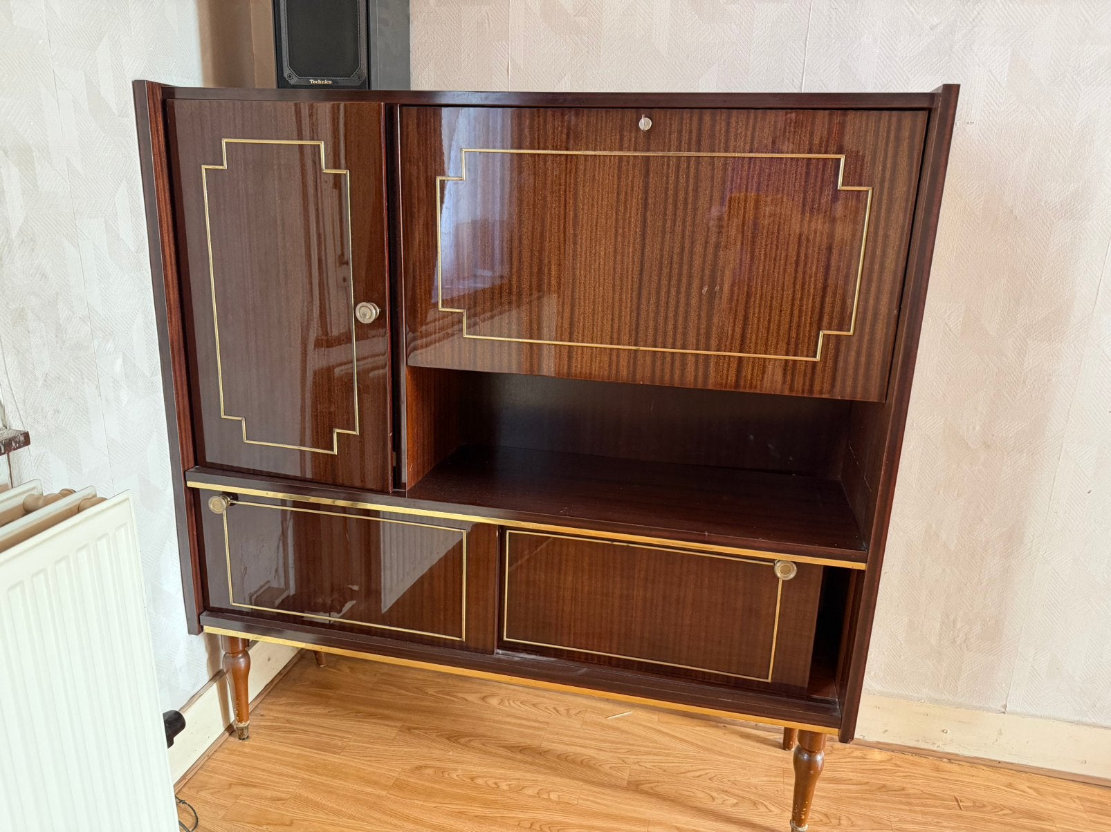 Armoire, Enlèvement, Utilisé