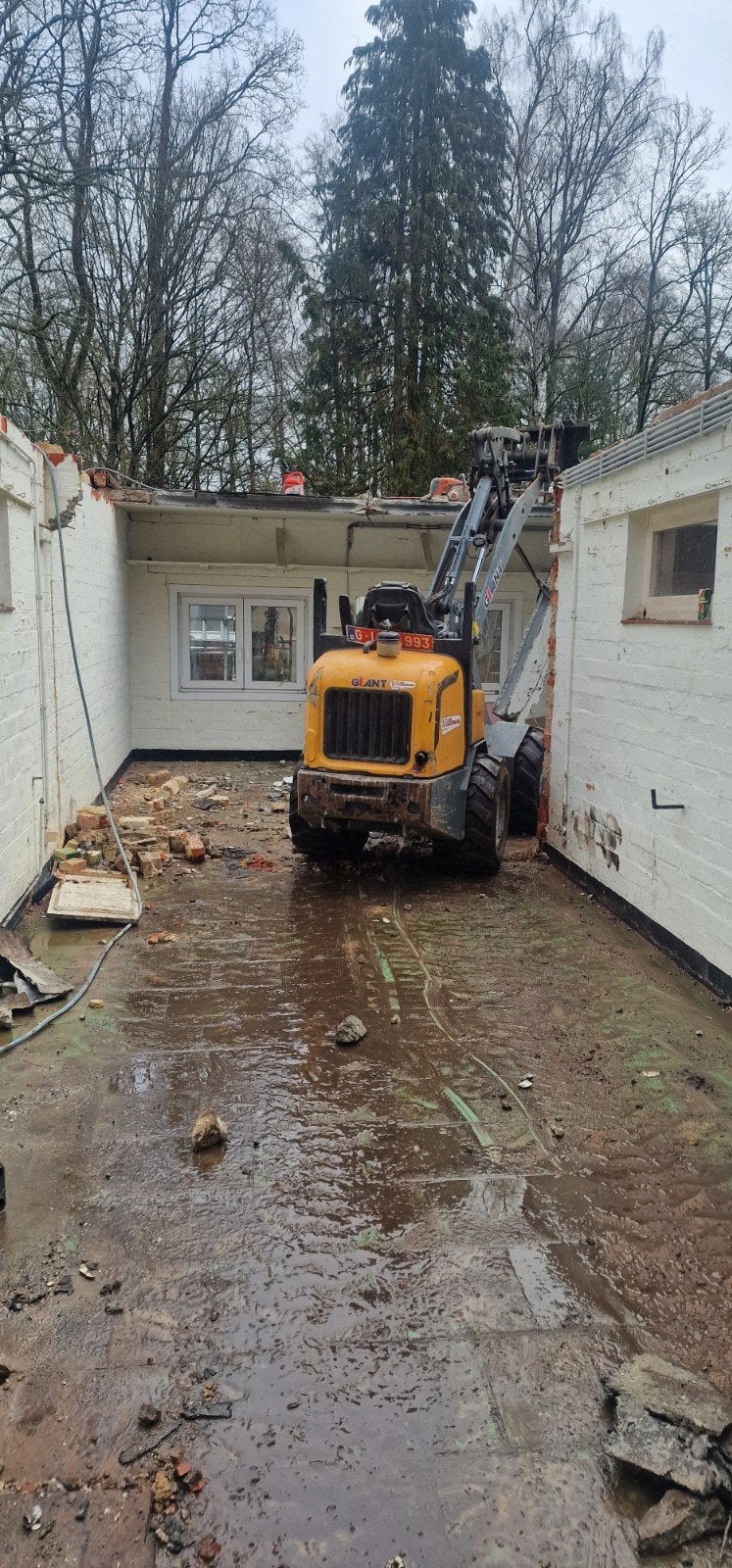 Sloopwerken binnen en buiten. 0465784727