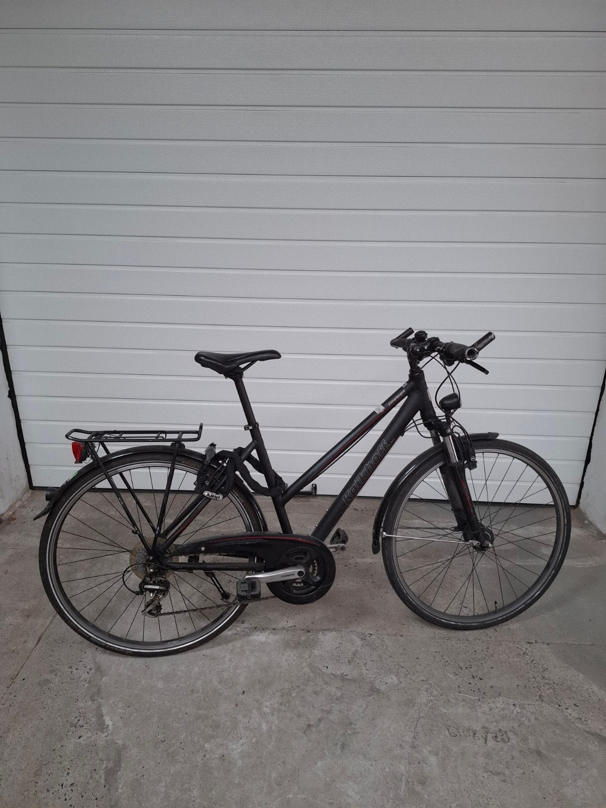 Kalkhoff dames Te Koop, Enlèvement