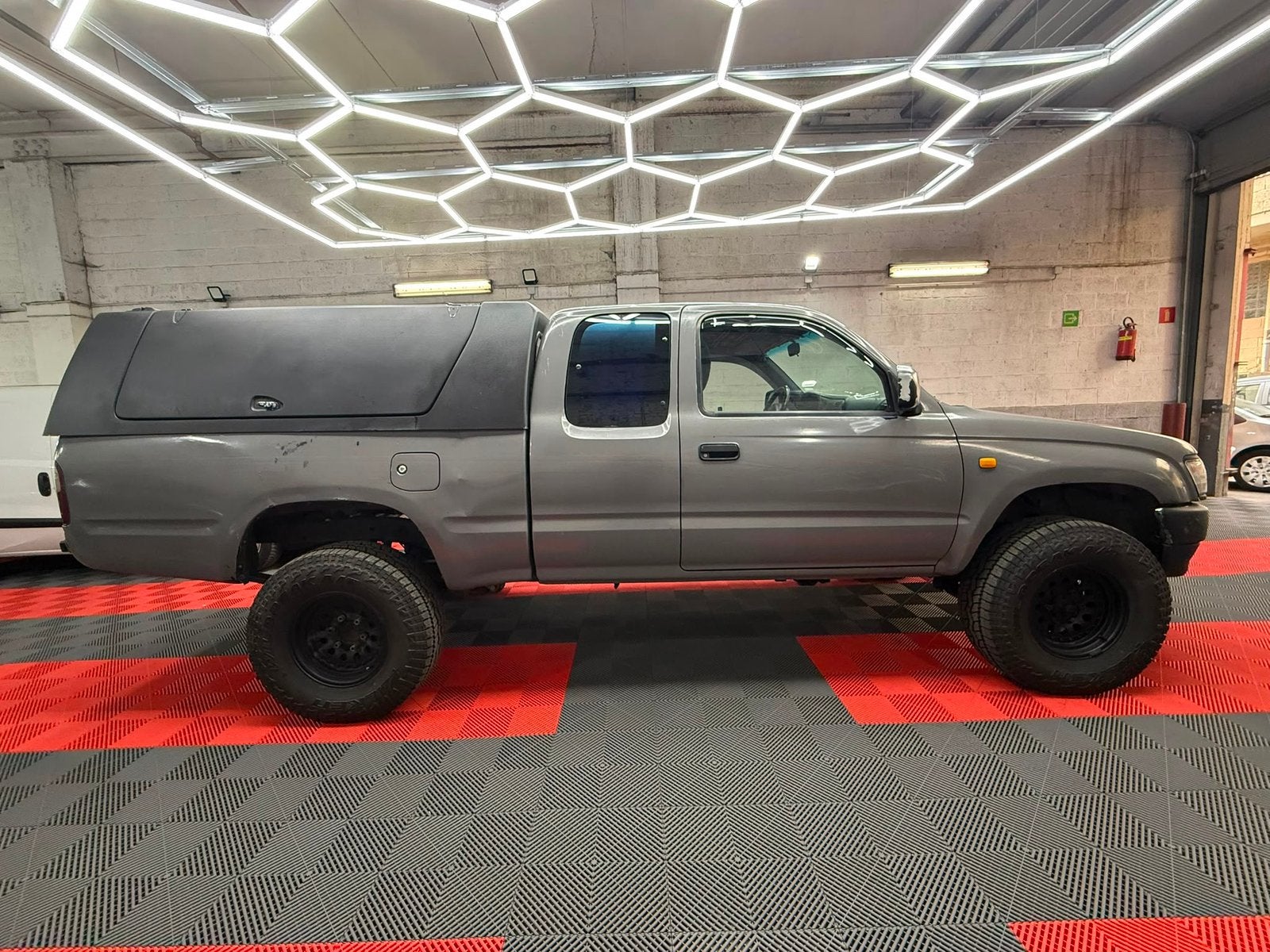 Toyota Hilux 1998 – Diesel – Robuste et fiable !, Auto's, Toyota, Euro 2, Bedrijf, Diesel, Overige carrosserie