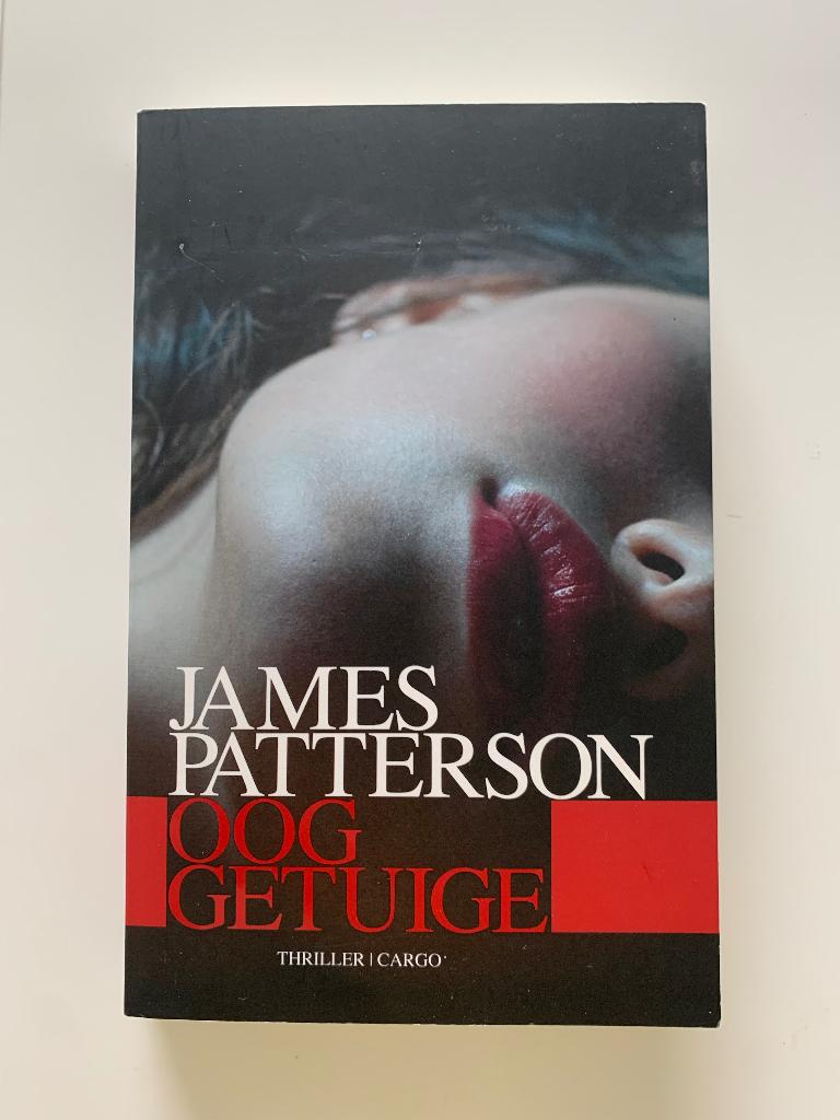 James Patterson, Ooggetuige, in nieuwe staat, Ophalen of Verzenden, Zo goed als nieuw