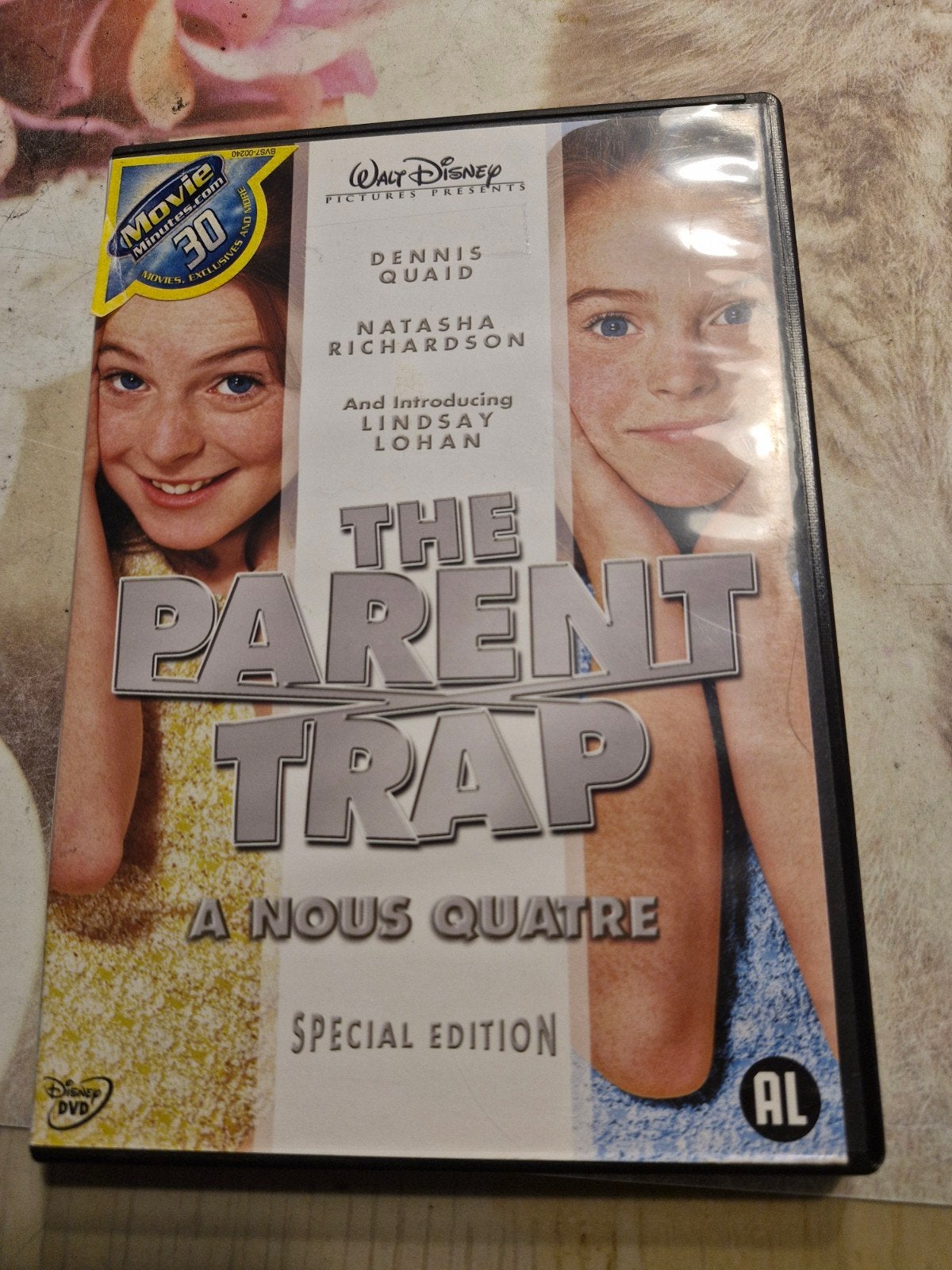 walt disney the parent trao/a nous quatre en bone etat, Enlèvement ou Envoi, Comme neuf, Néerlandais, Néerlandais