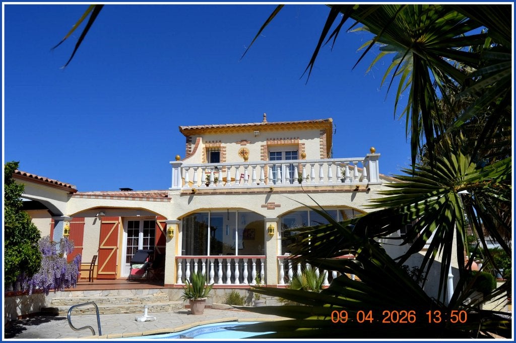Grande et belle Villa pleine de charme dans l'Hérault, 180 m², Village, 4 pièces, France