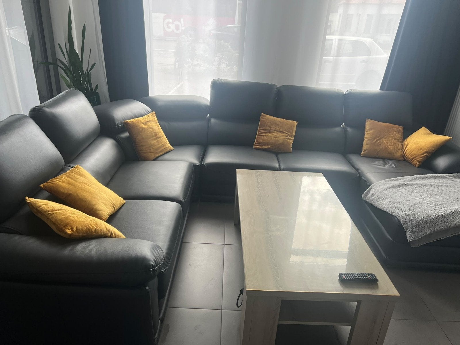 zwarte zetel te koop, Ophalen