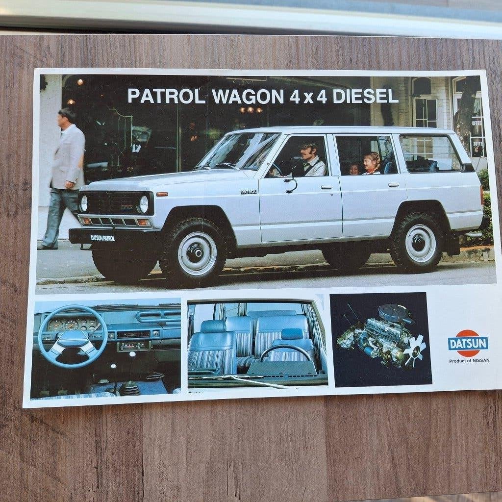 DATSUN  PATROL WAGON 4 X 4 DIESEL  '82, Boeken, Auto's | Folders en Tijdschriften, Ophalen of Verzenden, Nieuw, Overige merken