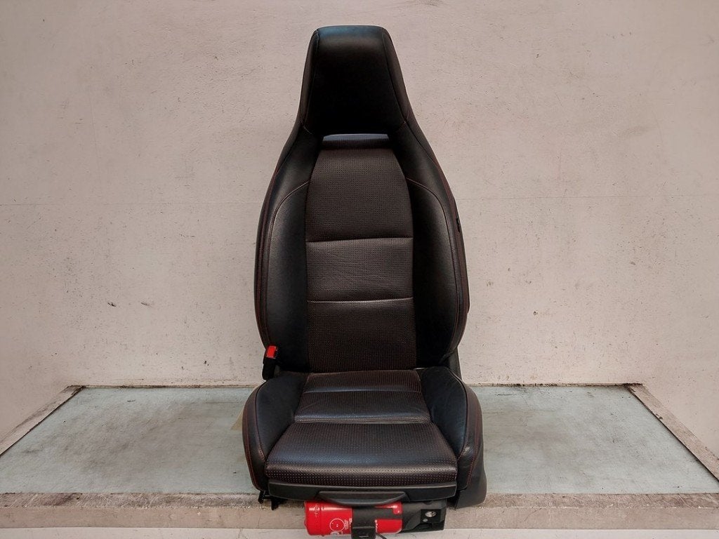 SIEGE AVANT GAUCHE ( CONDUCTEUR ) Mercedes-Benz GLA (156.9), Mercedes-Benz, Utilisé, Dialog.mb@mercedes-benz.com, Mercedes-Benz AG
