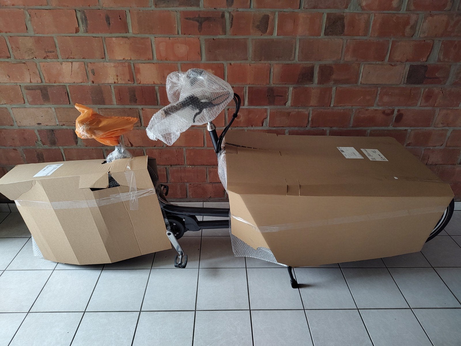 Gloednieuwe Babboe E City Mountain te koop., 2 kinderen, Schijfrem, Ophalen, Overige merken
