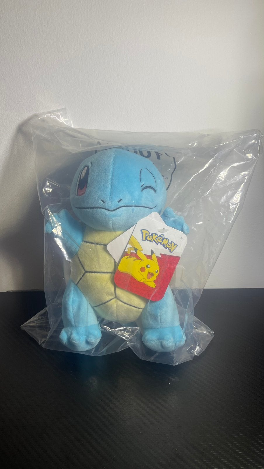 Peluche Pokémon Squirtle (15 L x 10 L x 20 H), Avec étiquette, Autres marques, Autres types, Envoi