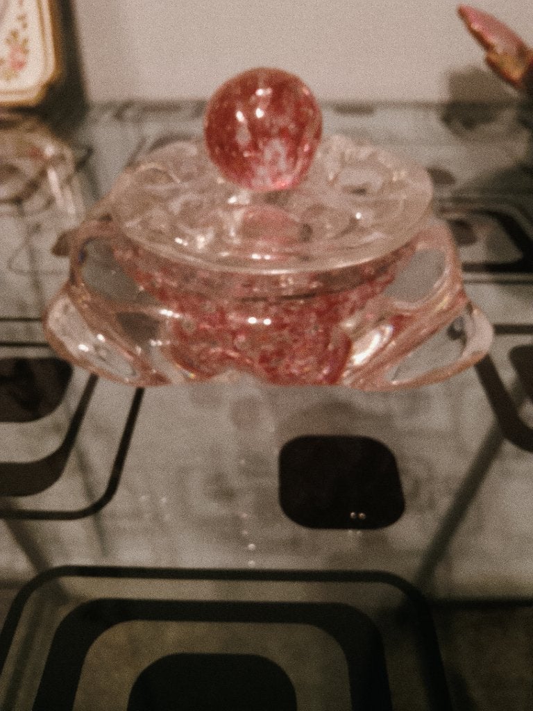 Vintage glazen snoepdoos met geblazen kunst — Murano/Biot, Antiek en Kunst, Kunst | Overige Kunst, Ophalen of Verzenden