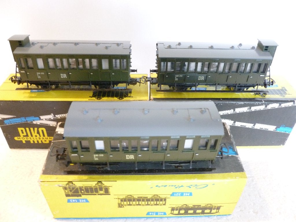 TRAINS HO, Hobby & Loisirs créatifs, Enlèvement ou Envoi, Wagon, Courant continu, Piko
