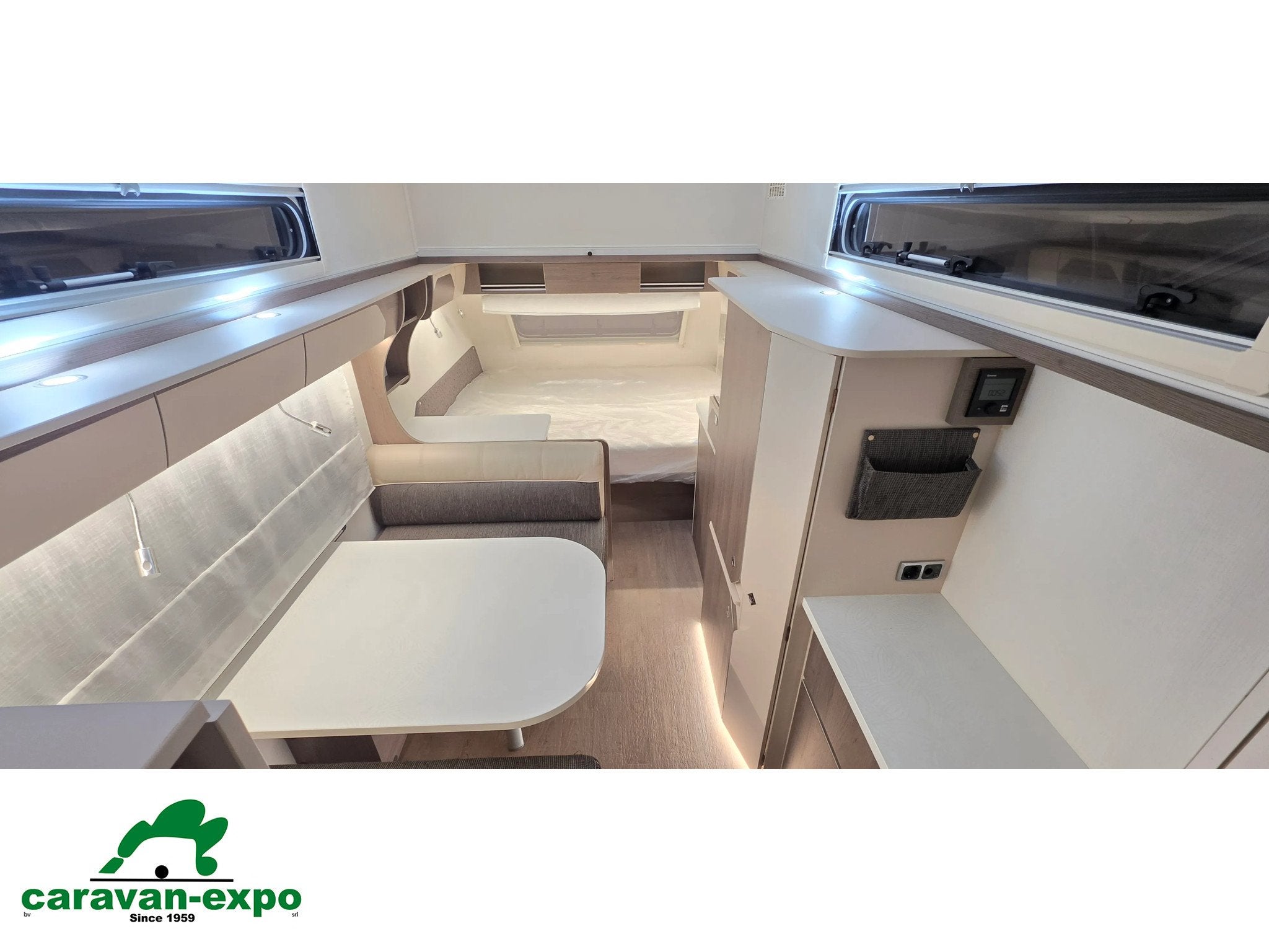 SILVER EVASION 430 CP, Caravanes & Camping, 750 - 1000 kg, Jusqu'à 4, Autres marques, 4 à 5 mètres