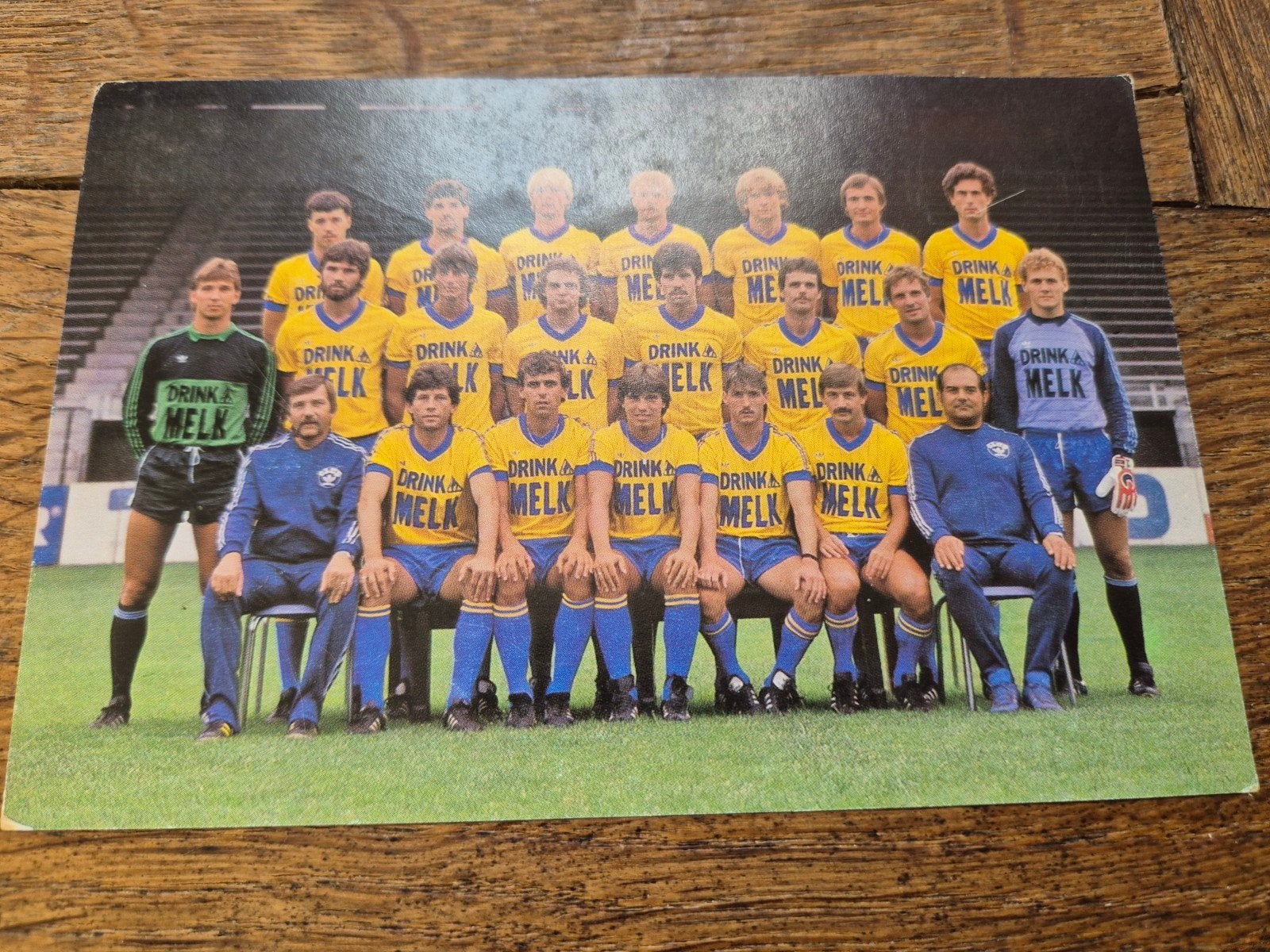 Carte de fan de SK Beveren 1983 signée par tous les joueurs, Enlèvement ou Envoi, Beveren, Z