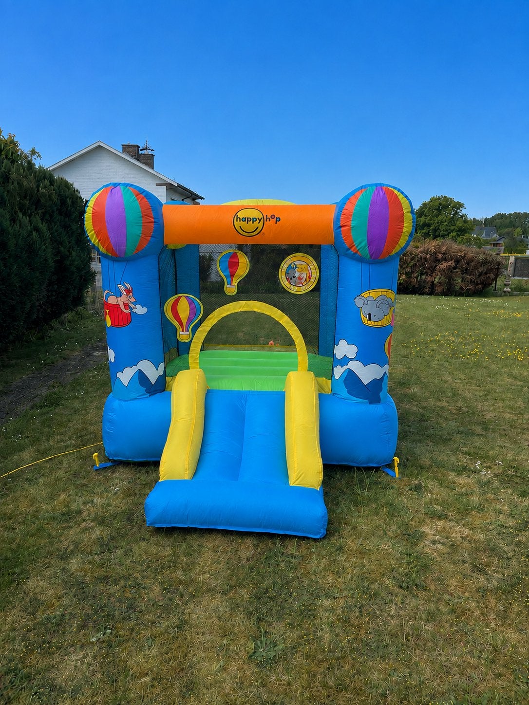 Château gonflable Happy Hop avec toboggan + panier de basket, Enlèvement