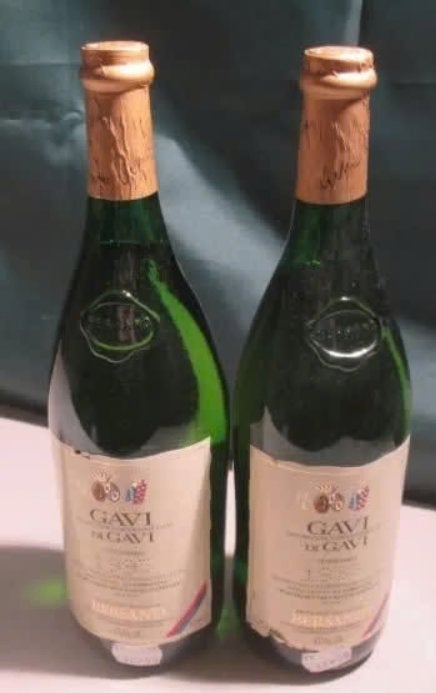 2x Prima Witte Wijn - Gavi di Gavi DOCG - Bersano - 1993, Verzamelen, Vol, Italië, Ophalen of Verzenden, Witte wijn