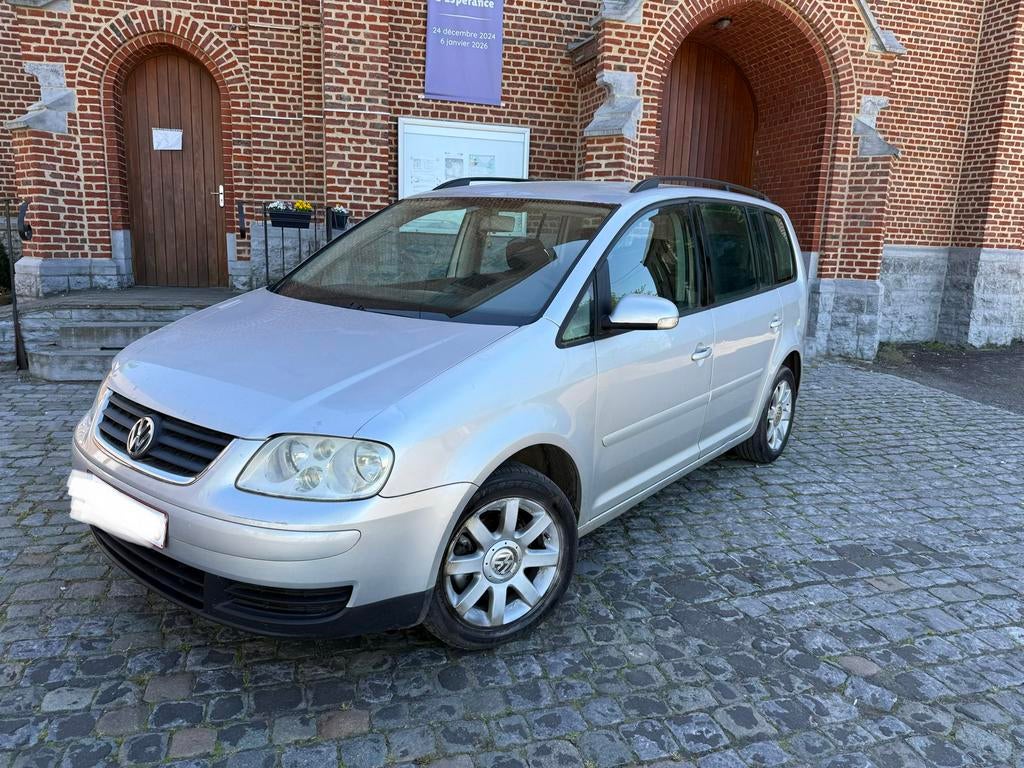 VW TOURAN 19TDI 105PK MOD 2006 AIRCONDITIONING GPS JA16 CTOK, Auto's, Voorwielaandrijving, Monovolume, Parkeersensor, Zwart