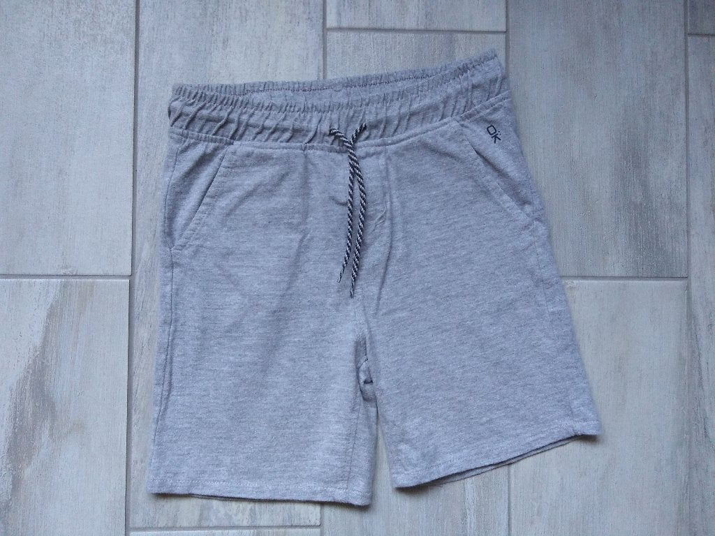 ★ M128 - Korte broek Okaidi, Enfants & Bébés, Vêtements enfant | Taille 128, Pantalon, Garçon, Utilisé, Okaïdi
