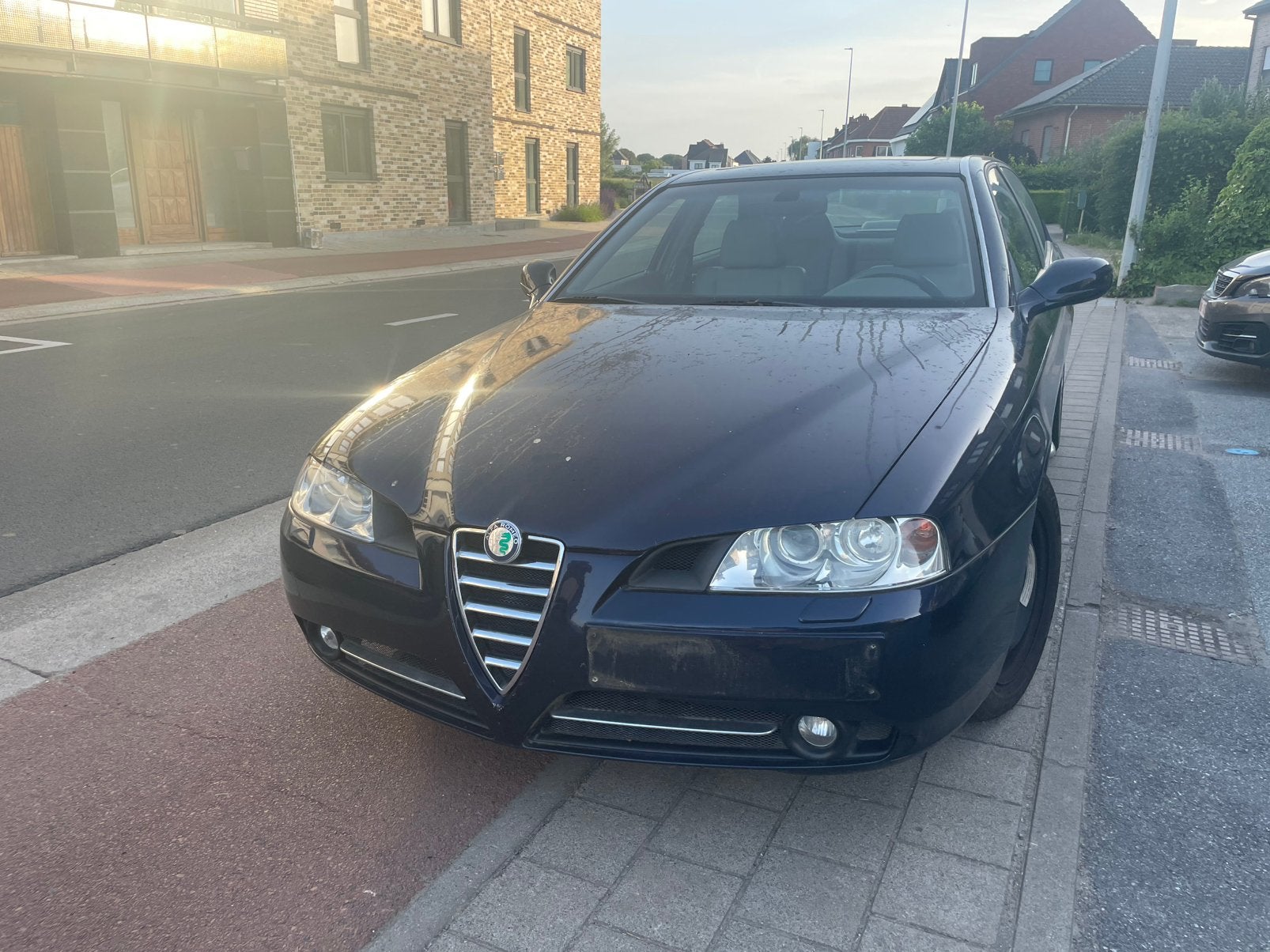 ALFA ROMEO 166 - BOITE AUTOMATIQUE - CUIR - 2.4 diesel -, Cuir, Achat, 5 portes, Automatique