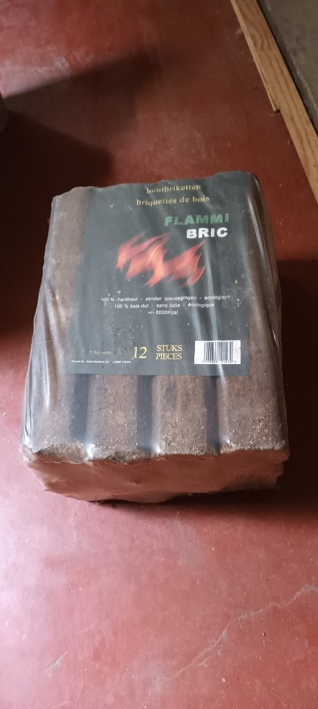Hardhout briketten, Minder dan 3 m³, Ophalen, Eikenhout, Blokken