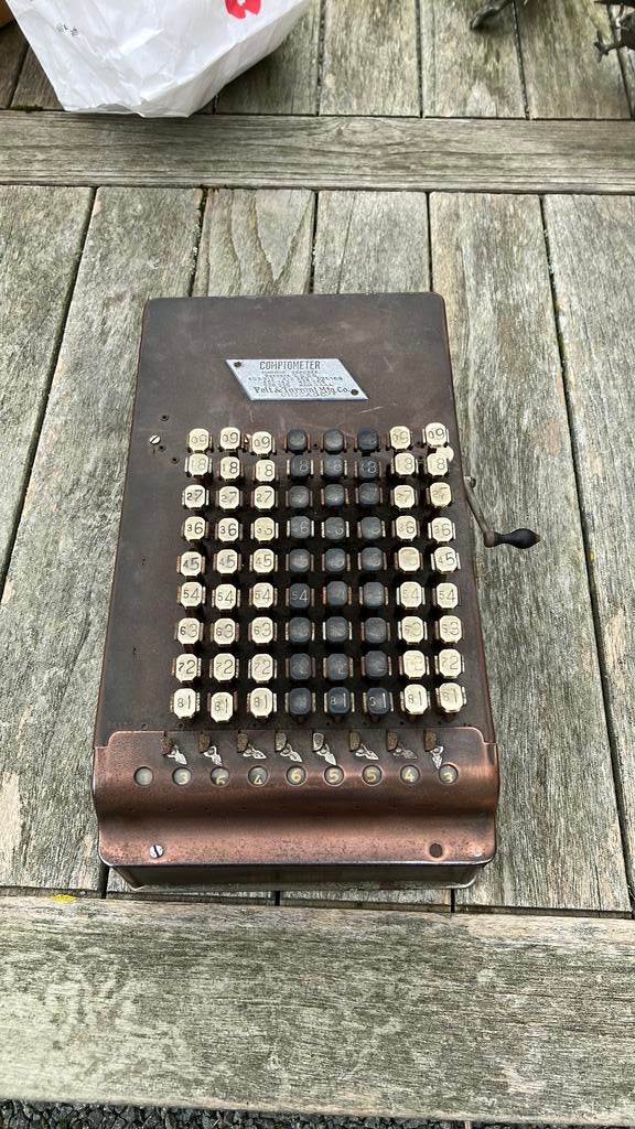 Machine à calculer, Ophalen