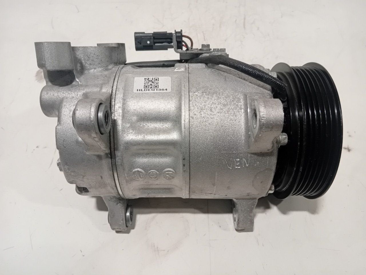 Airco pomp BMW 2 serie, Onderdelen@venauto.nl, Van der Ven Autorecycling B.V., Gebruikt, Ettenseweg 76, 4706 PB Roosendaal, The Netherlands
