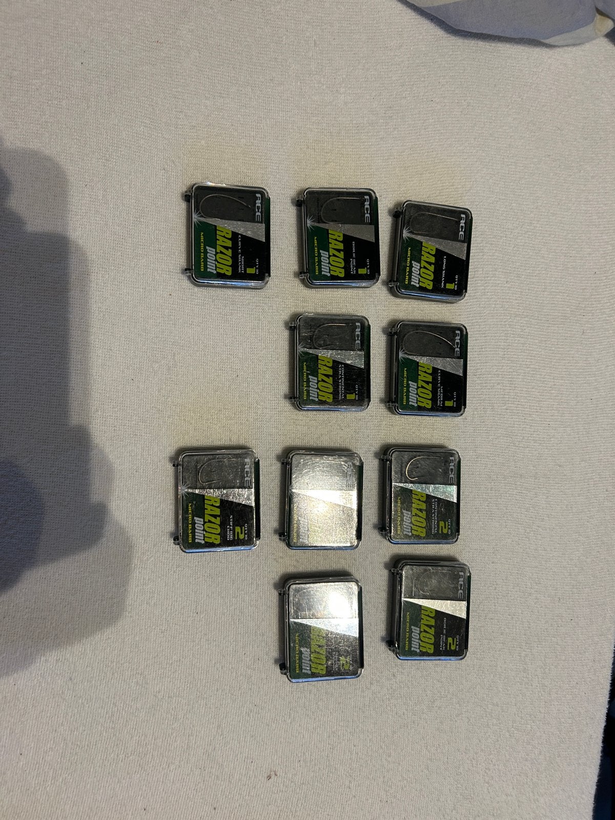 ACE Razor Point Karperhaken  10 Doosjes (Maat 1 en 2) NIEUW, Watersport en Boten, Hengelsport | Karpervissen, Nieuw, Haak, Ophalen