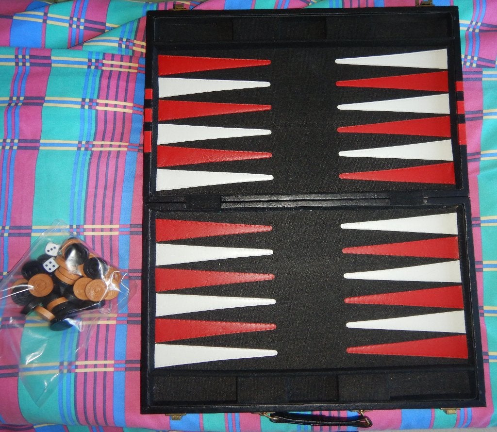 Jeu Jaquet-Backgammon MARLBORO complet en bel état., 1 ou 2 joueurs, Enlèvement ou Envoi, Comme neuf, Jeu de voyage