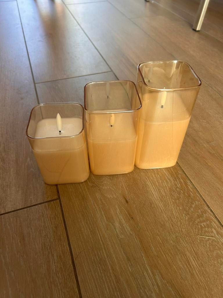 Kaarsen met battrijen, Ophalen, Zo goed als nieuw