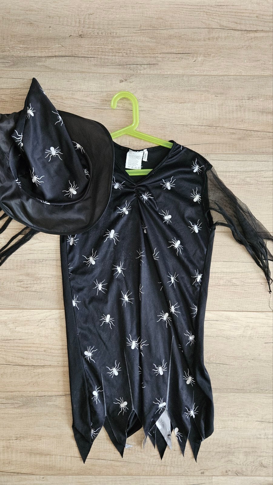 Verkleedkleren Halloweenkleedje + hoedje 4-6 jaar, Ophalen