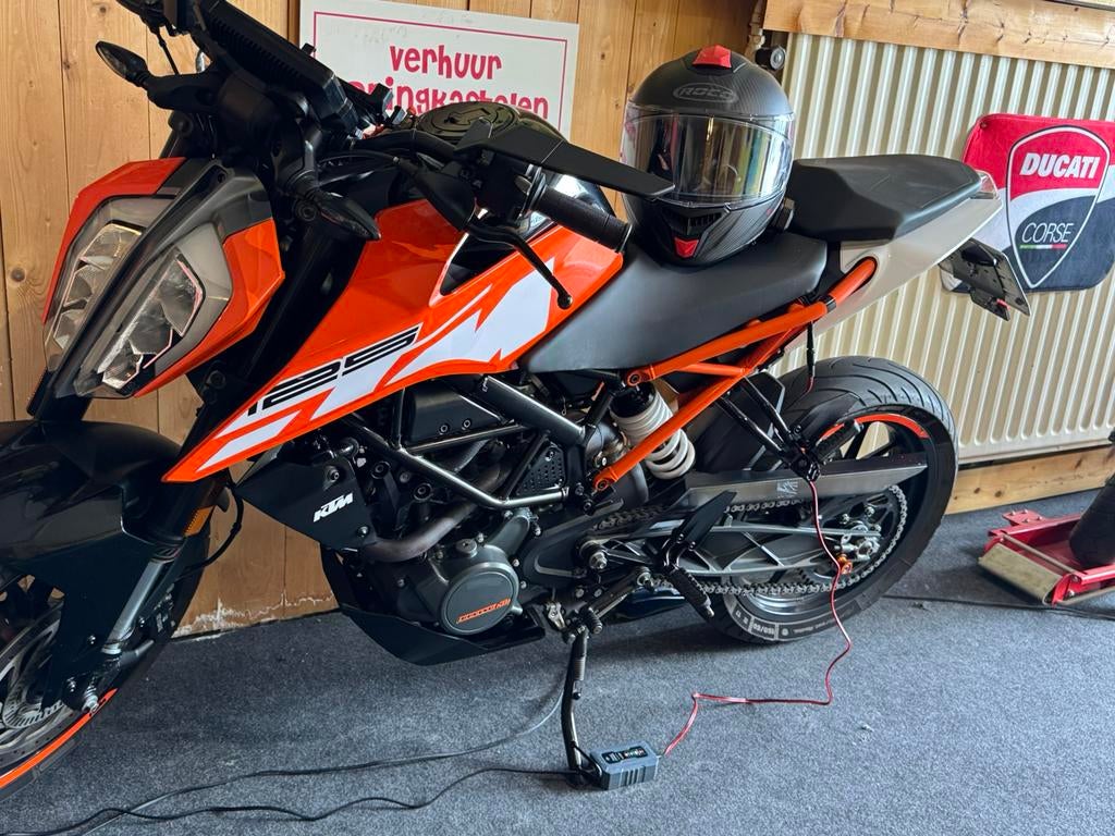 KTM DUKE 2018. Werkt perfect., Motoren, Bedrijf, 125 cc, Sportuitlaat, Handgeschakeld