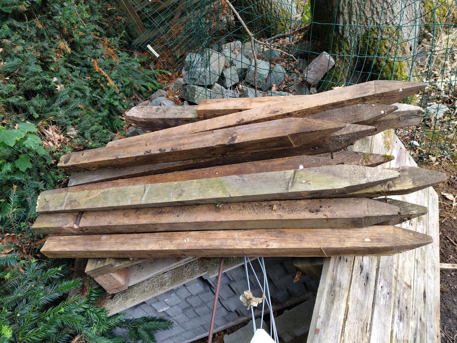 Houten piketten, Tuin en Terras, Ophalen