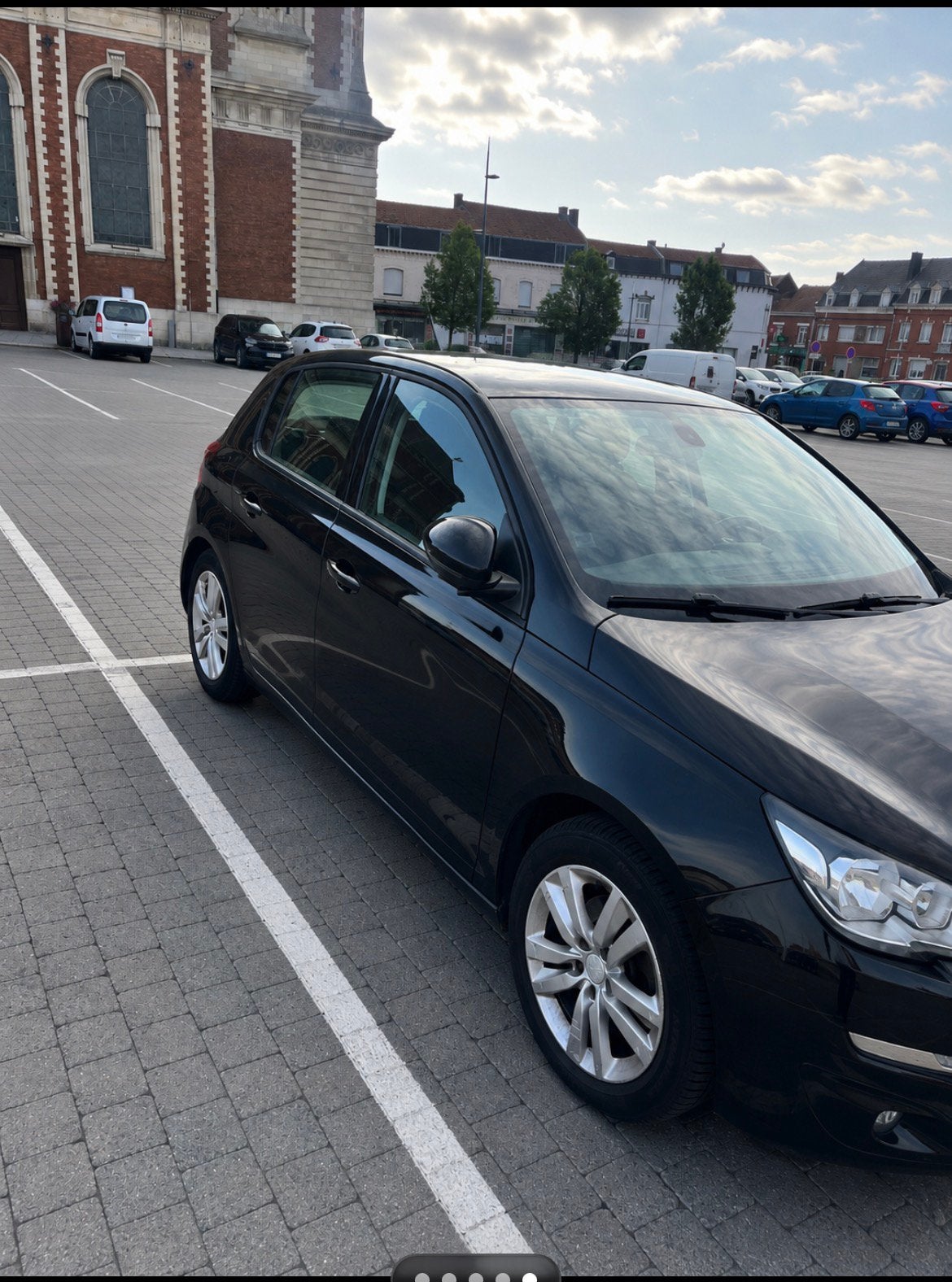 Peugeot 308 II Allure – 1.6 BlueHDi 120 ch 2015– 268 000 km, Euro 2, Achat, Particulier, Berline