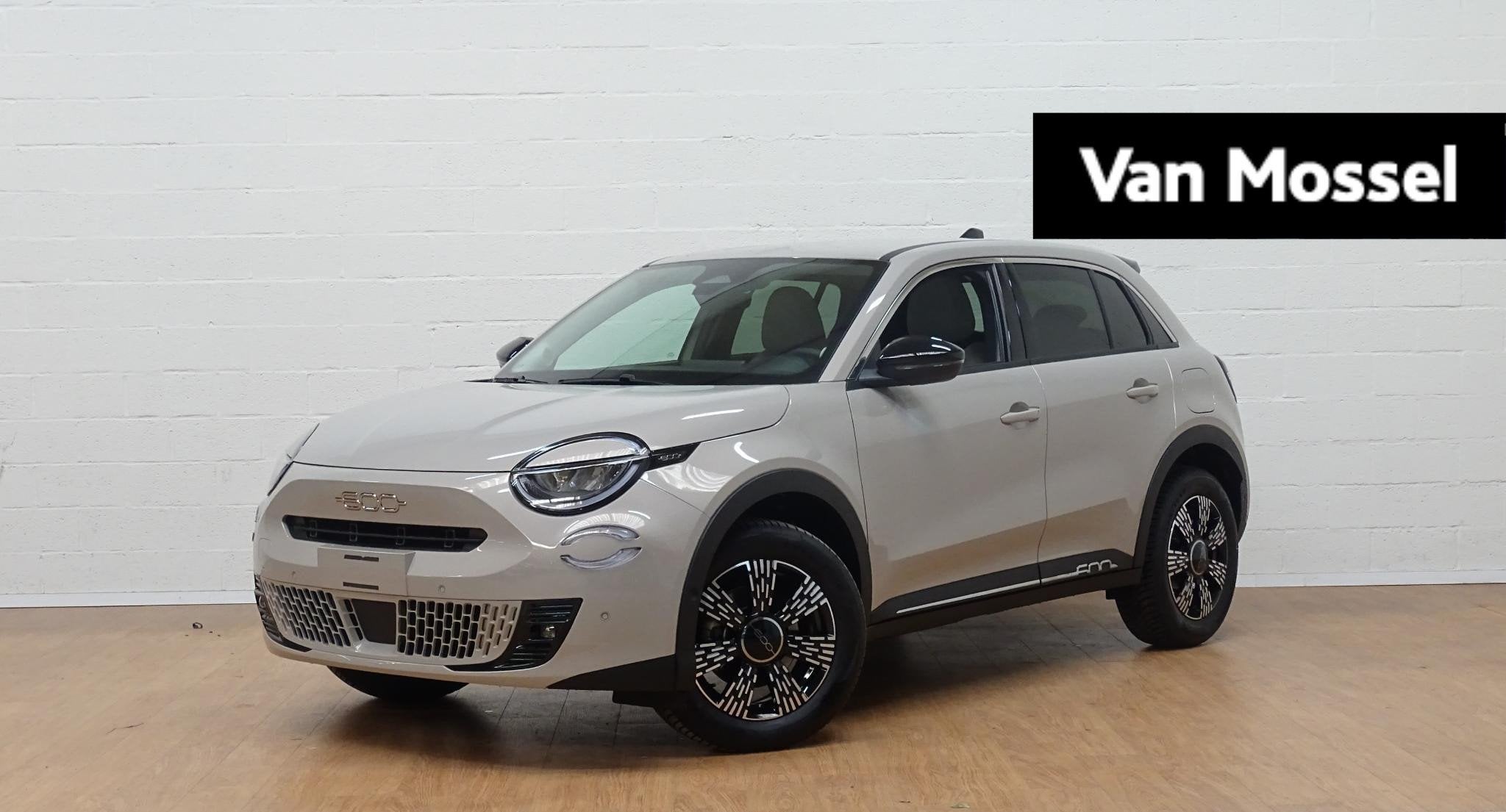 Fiat 600 1.2 Hybrid 100cv DCT La Prima VERWACHT, Autos, Achat, Entreprise, 109 g/km, Beige